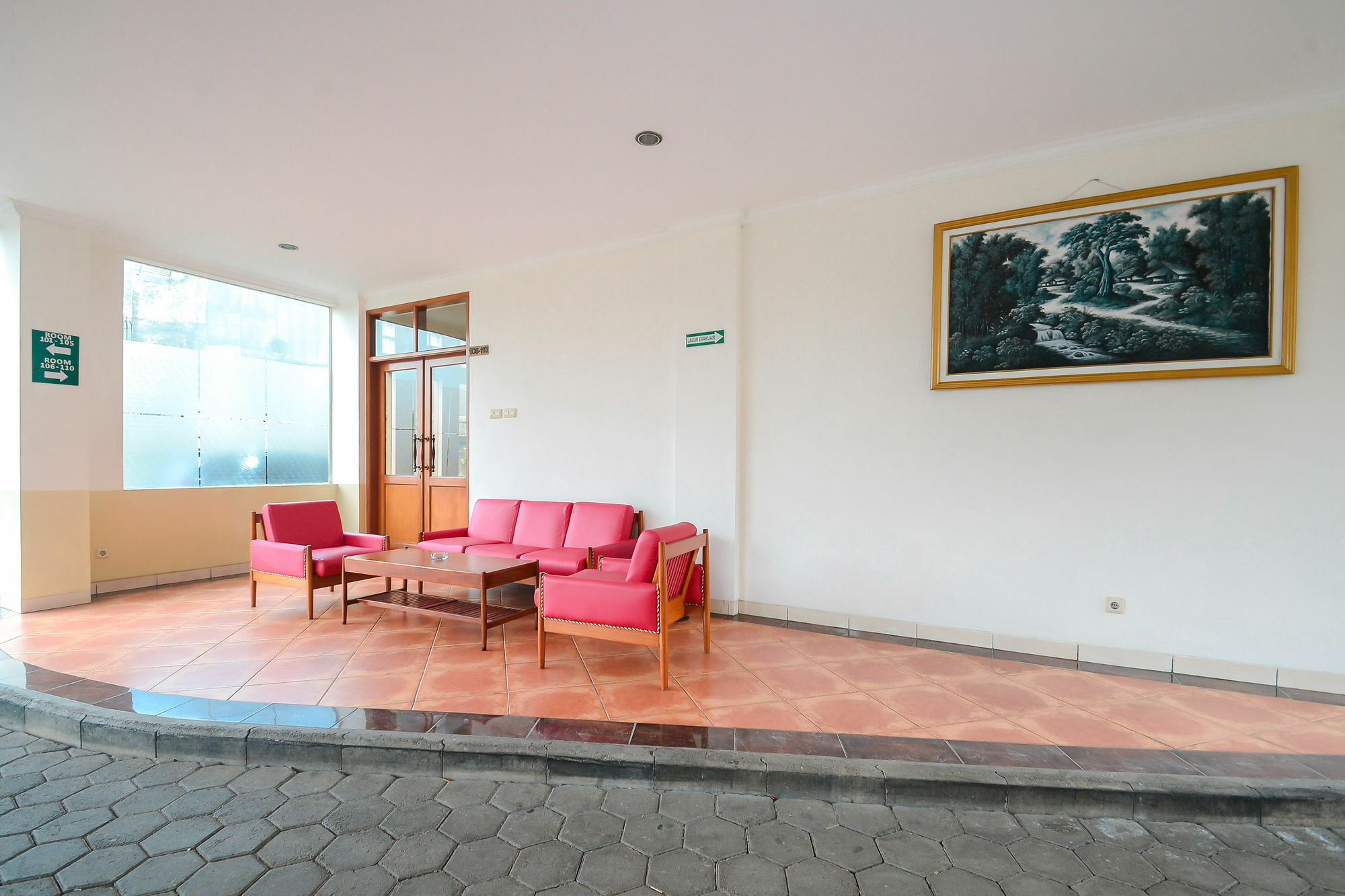 Ahadiat Hotel & Bungalow Bandung Exterior foto