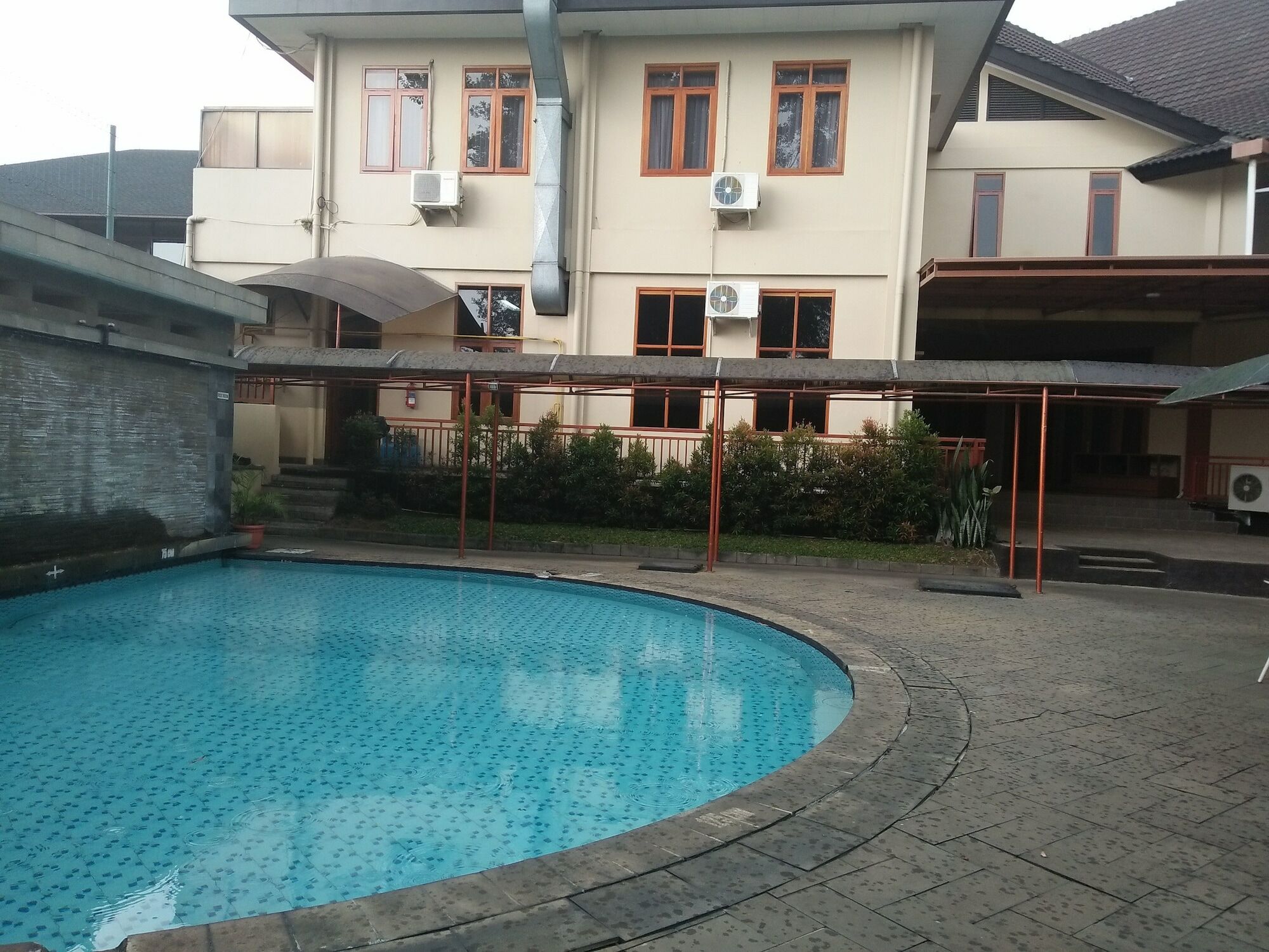 Ahadiat Hotel & Bungalow Bandung Exterior foto
